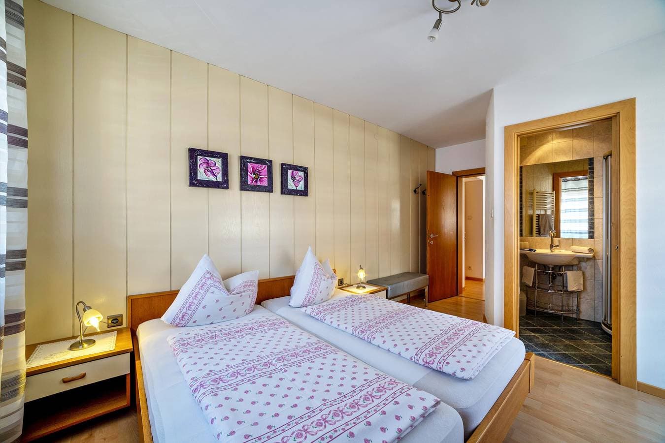 Foto 9 von 16: Ferienwohnung ' Haus Pöder' mit Bergblick, Gemeinschaftsgarten und WLAN