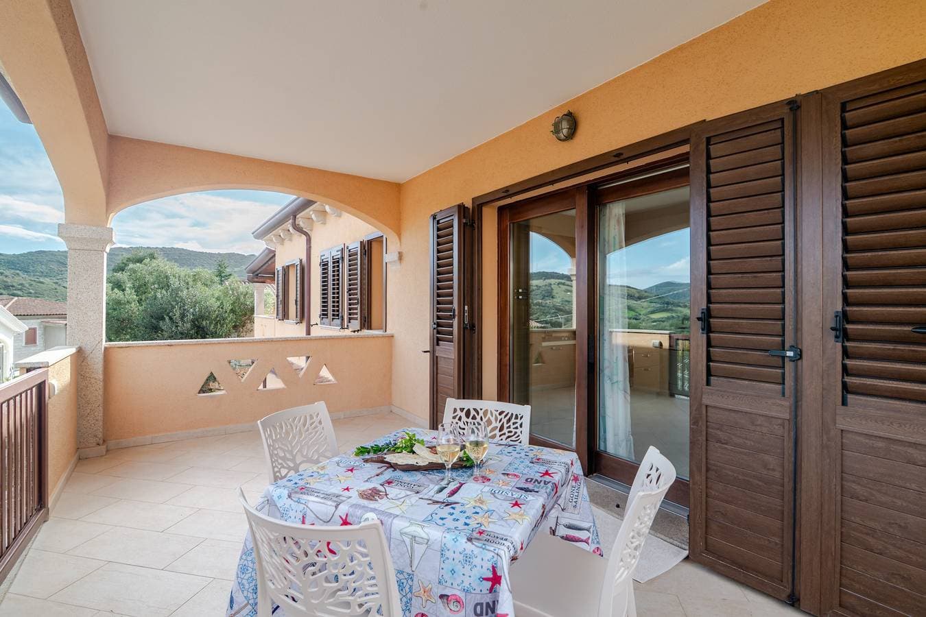 Foto 5 von 23: Apartment 'Lucia' mit Bergblick, privater Terrasse und Klimaanlage