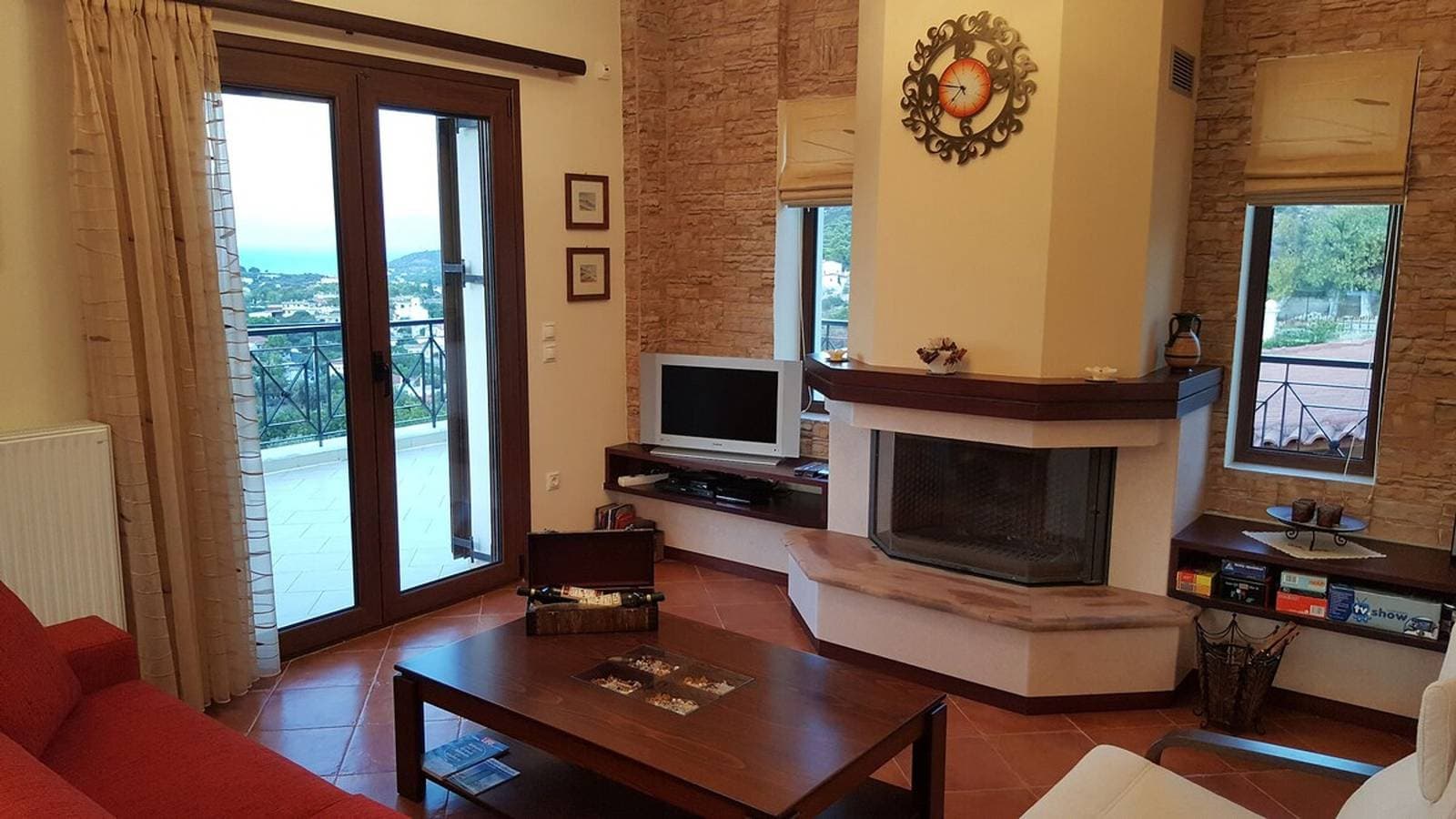 Foto 11 von 49: Villa Politimi at Aegina