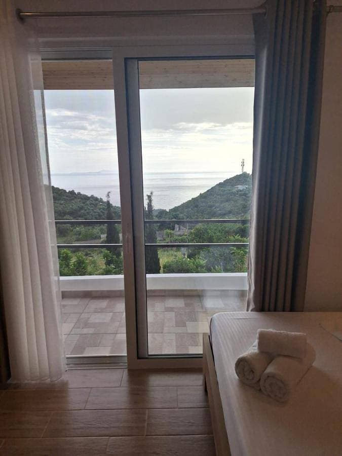 Foto 4 von 14: Superior Triple Room with Sea View