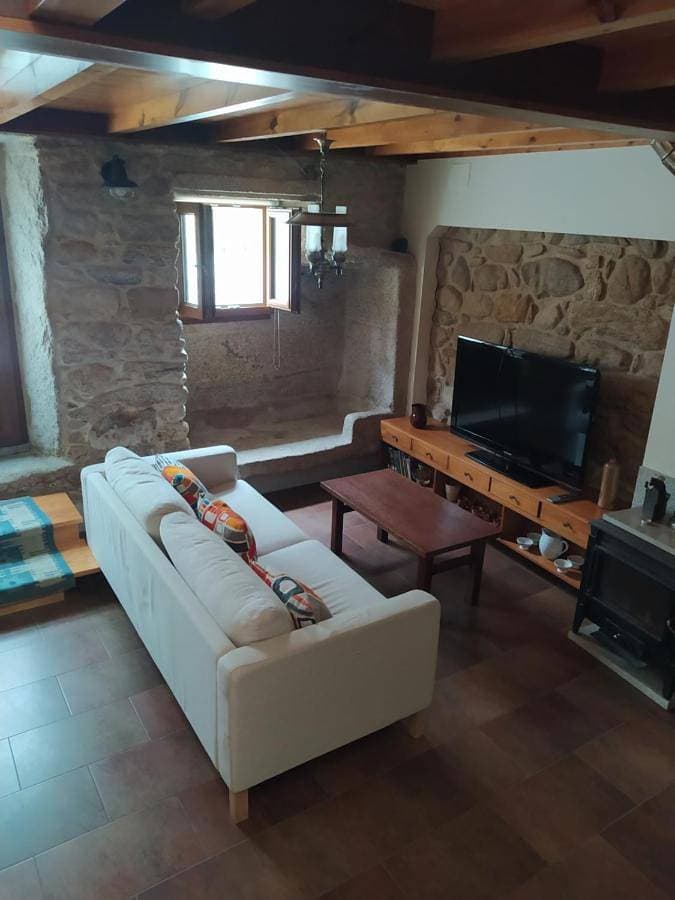 Foto 2 von 17: Three-Bedroom House