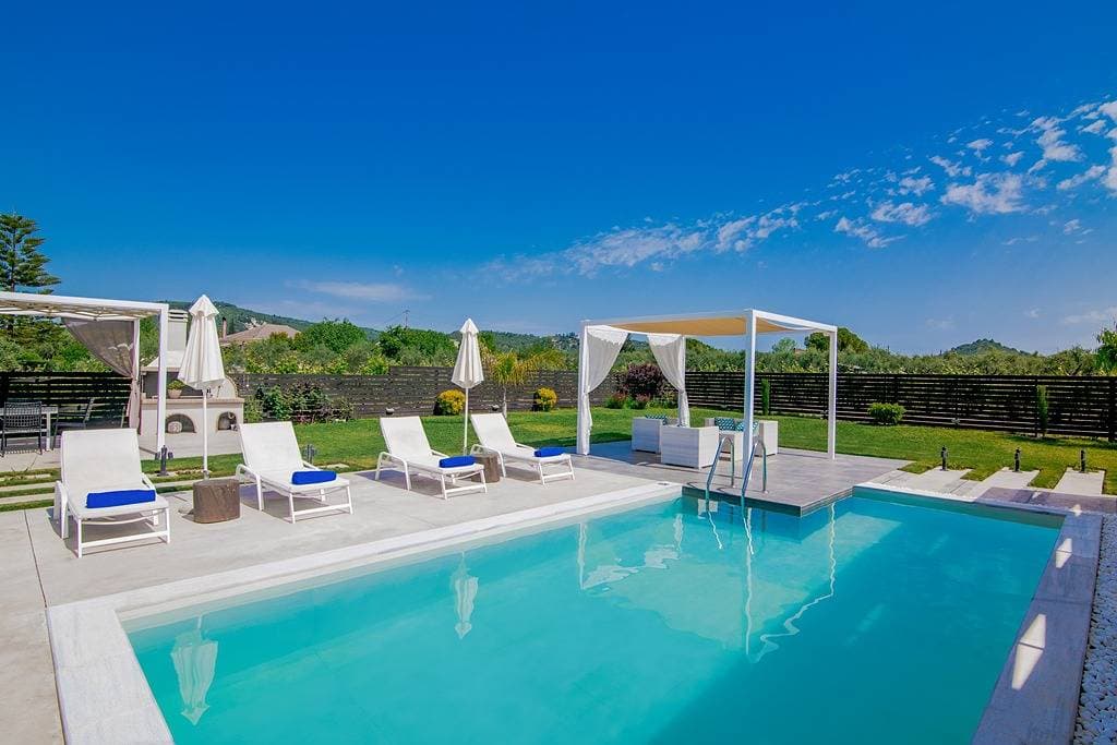 Foto 2 von 25: Villa für 4 Personen mit Garten