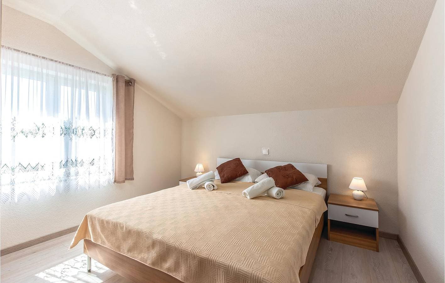 Foto 6 von 30: Gemütliche 2-Zimmer-Wohnung mit Terrasse und WLAN, 700 m vom Stadtzentrum von Bribir entfernt