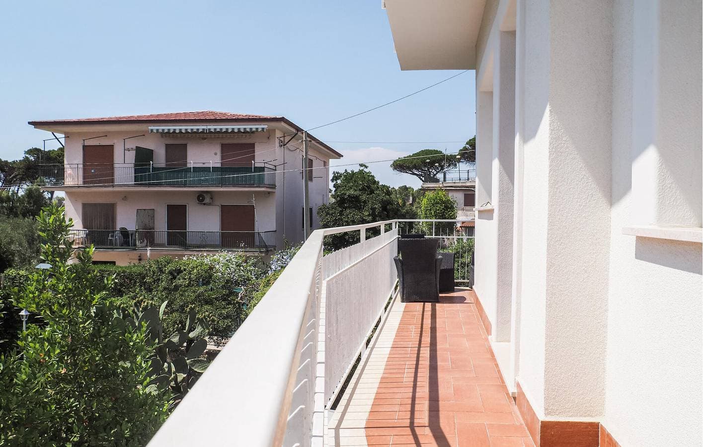 Foto 6 von 18: Gemütliches Apartment am Strand mit AC, Parkplatz und Küche