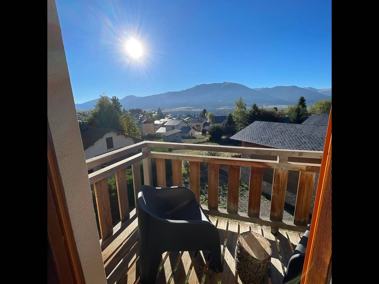 Foto 6 von 27: Ferienhaus für 8 Personen mit Balkon