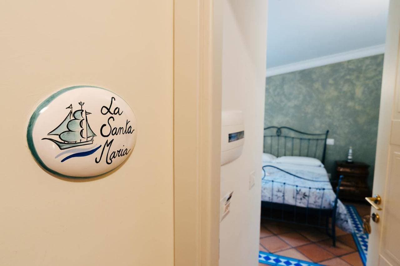 Foto 4 von 13: Double Room with Private Bathroom