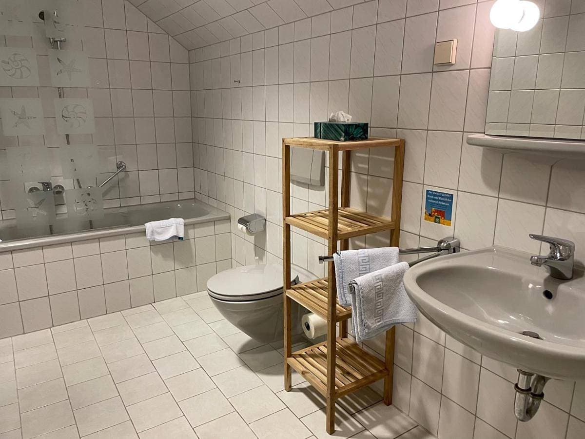 Foto 4 von 12: Small Double Room