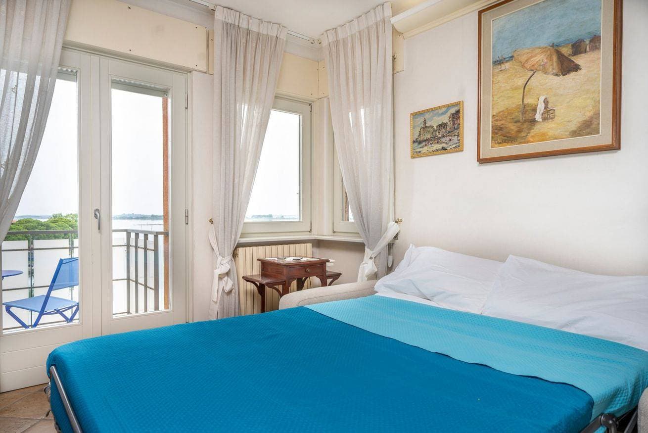 Foto 8 von 21: Ferienwohnung für 5 Personen mit Balkon