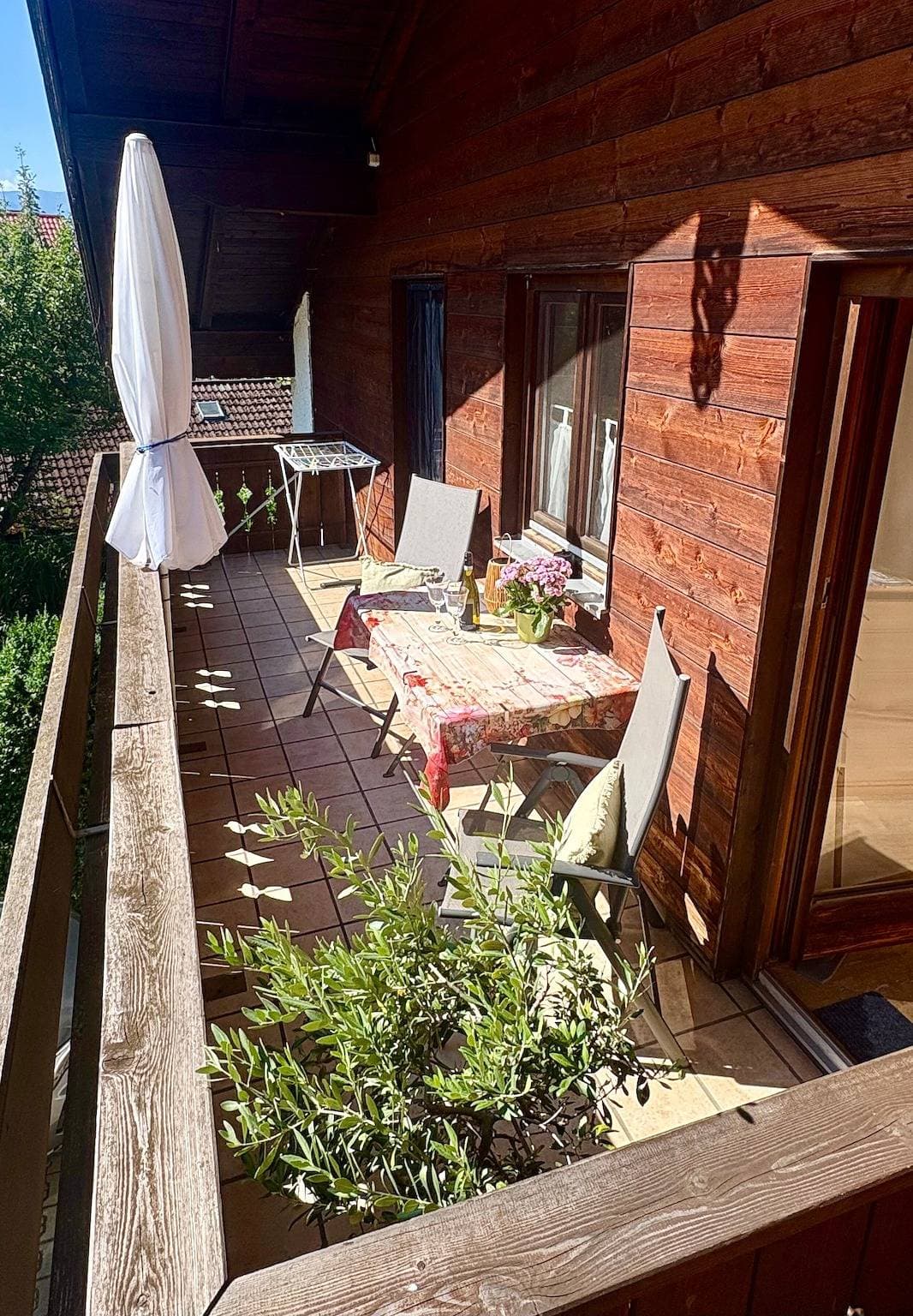 Foto 8 von 16: Einzimmerapartment 'Bergblick' mit Balkon und WLAN