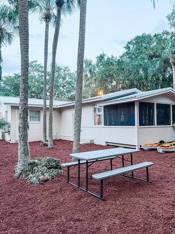 Waterfront home in Old Homossassa w/ hot tub and kayaks 🎣 1