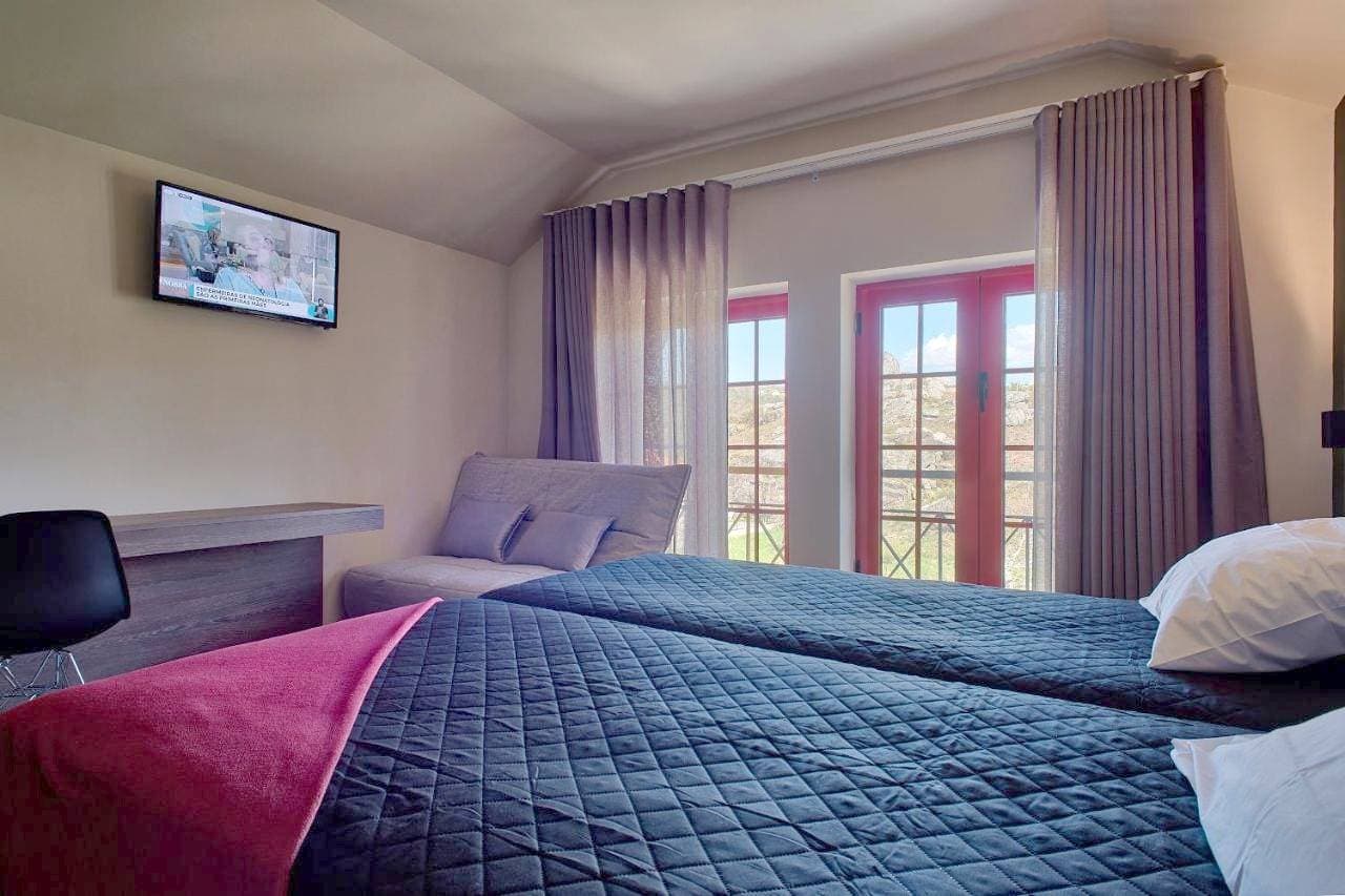 Foto 4 von 12: Standard Twin Room