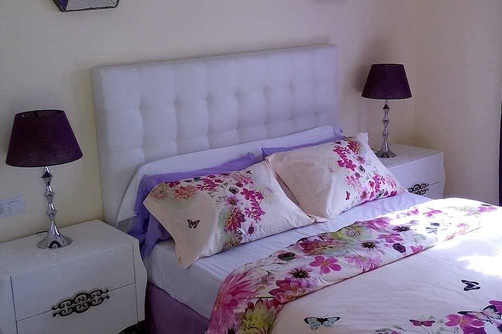 Foto 3 von 30: Romantische  Villa Romeo mit privaten Pool, mit herlichen Panoramameerblik auf d