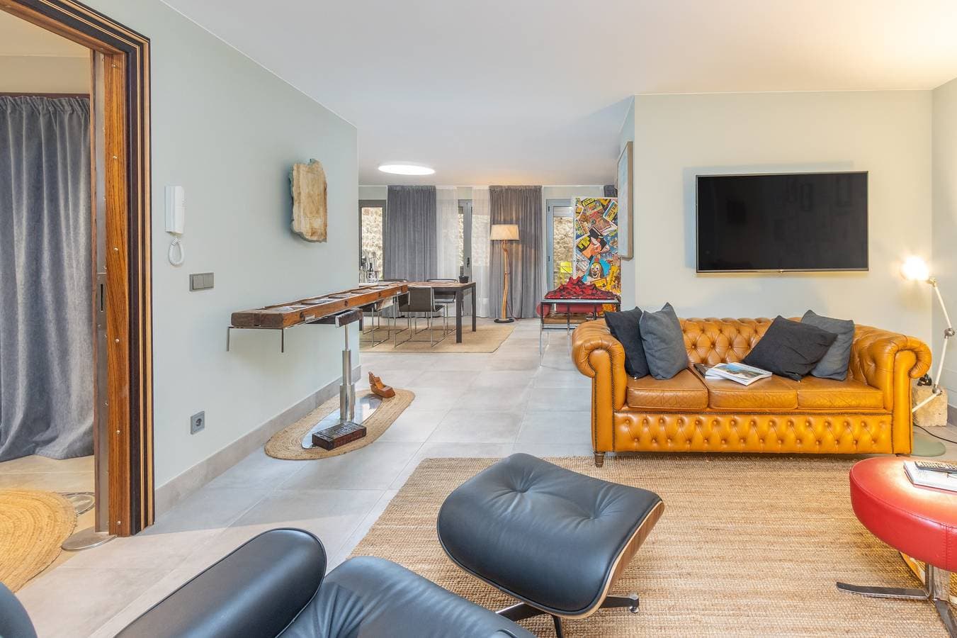 Kel Domènech Luxury Apartment 1