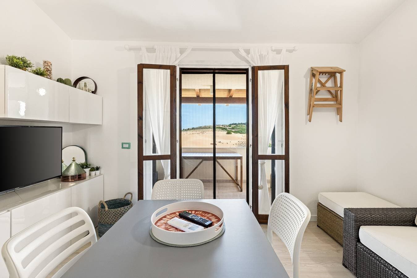 Foto 2 von 27: Apartment 'Sabbiamare Torre Dei Corsari' mit Meerblick, WLAN und Klimaanlage