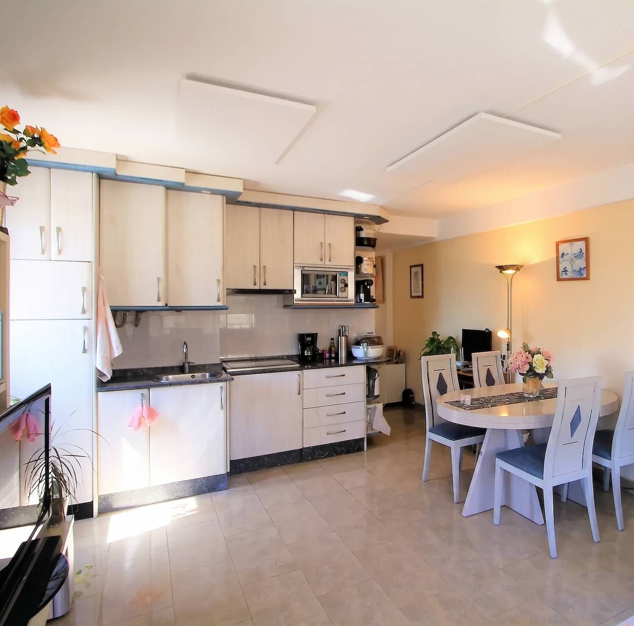 Foto 8 von 20: Moderne Wohnung in Finestrat, 50 m² mit Gemeinschaftspool