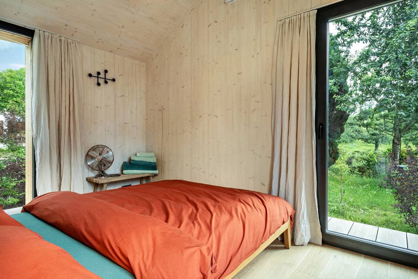 Foto 10 von 25: Ferienhaus 'Lachen' mit privater Terrasse, privatem Garten und Wi-Fi