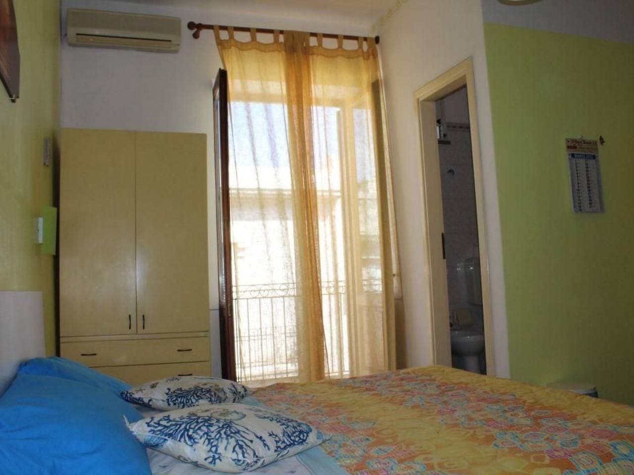 Foto 11 von 14: Ferienzimmer 'Bartolo' mit eigener Terrasse