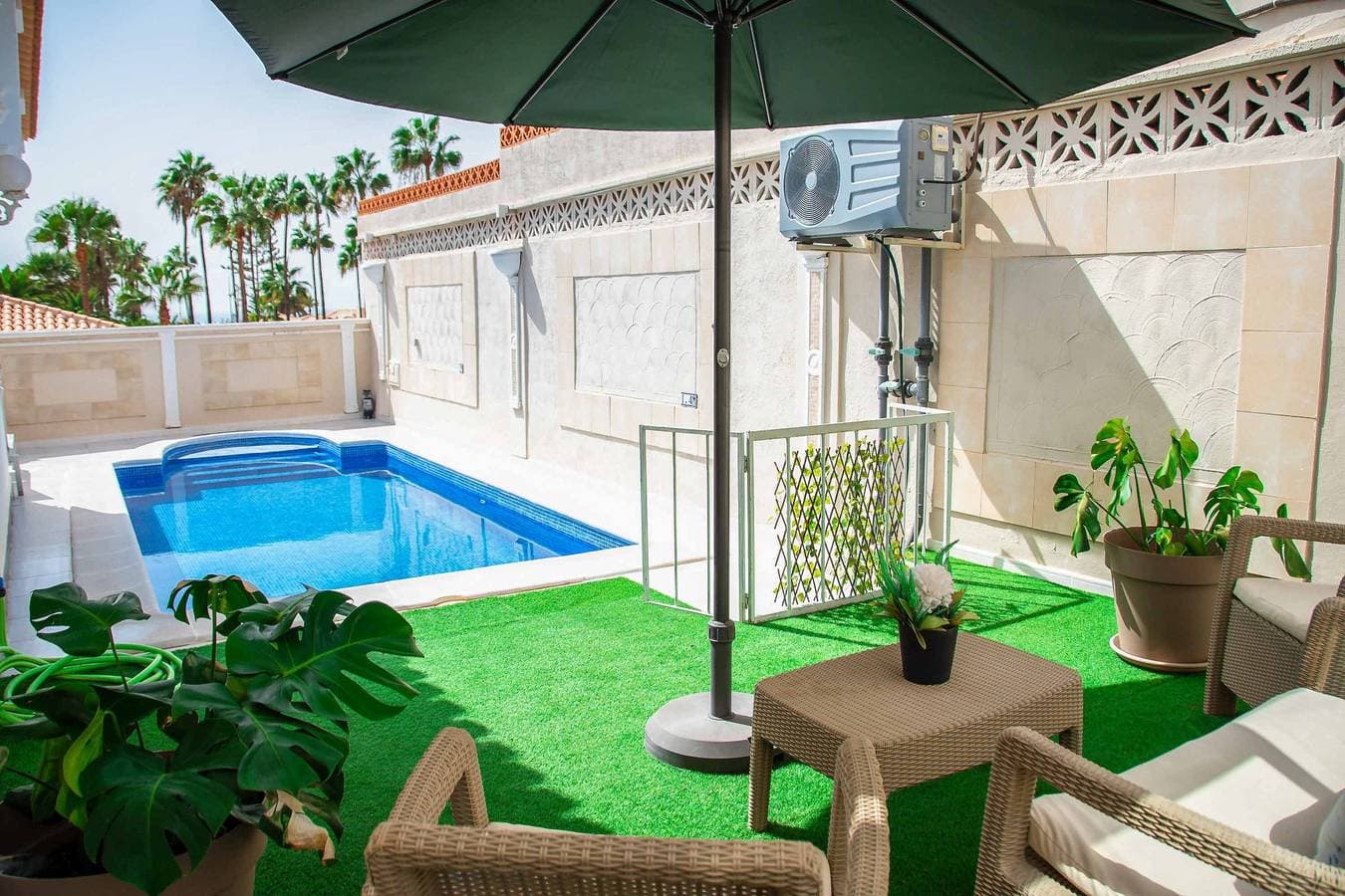 Villa 1