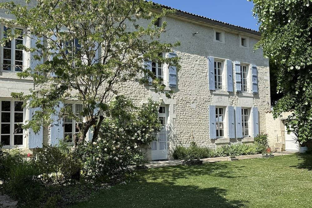 Foto 13 von 30: Schönes Haus in der Charente – Beheizter Pool