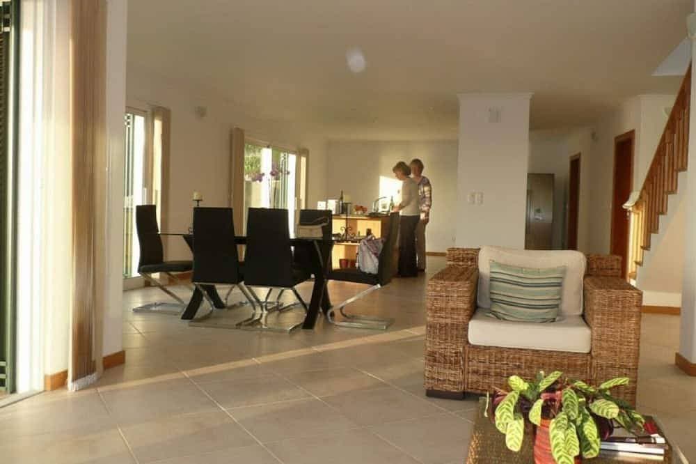 Foto 7 von 30: Villa mit 3 Schlafzimmern und Pool, Jardim do Mar, atemberaubende Aussicht