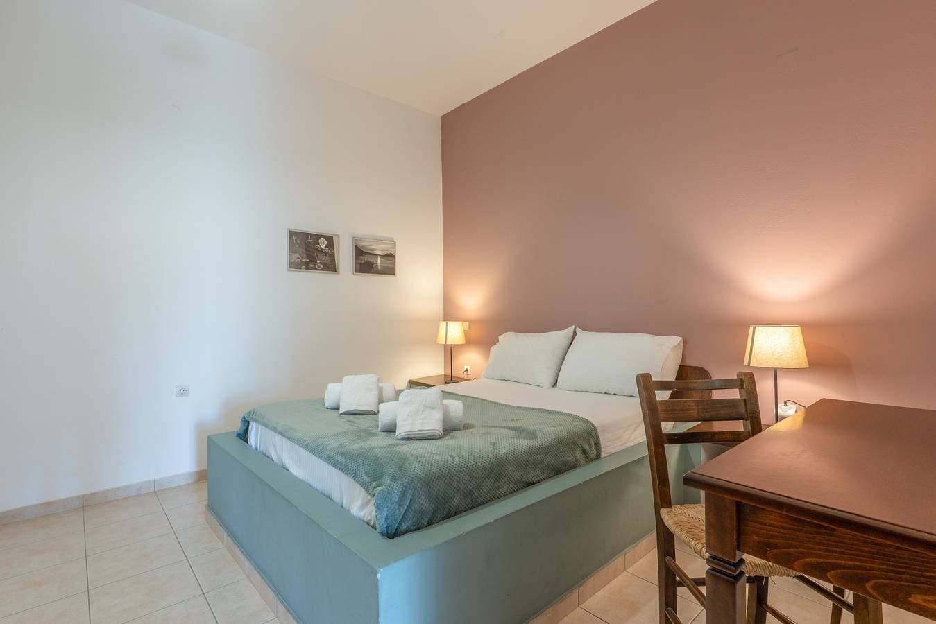 Foto 9 von 22: Ferienwohnung "Kallithea" mit Meerblick, 2 Gemeinschaftsterrassen und WLAN