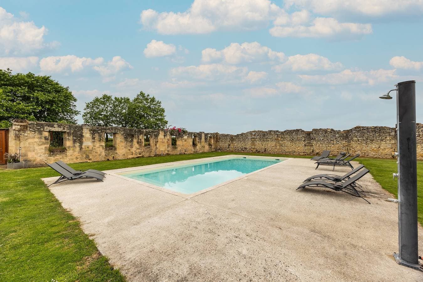 Foto 5 von 33: Ferienhaus 'Gîte Loft' mit Gemeinschaftspool, Terrasse und WLAN