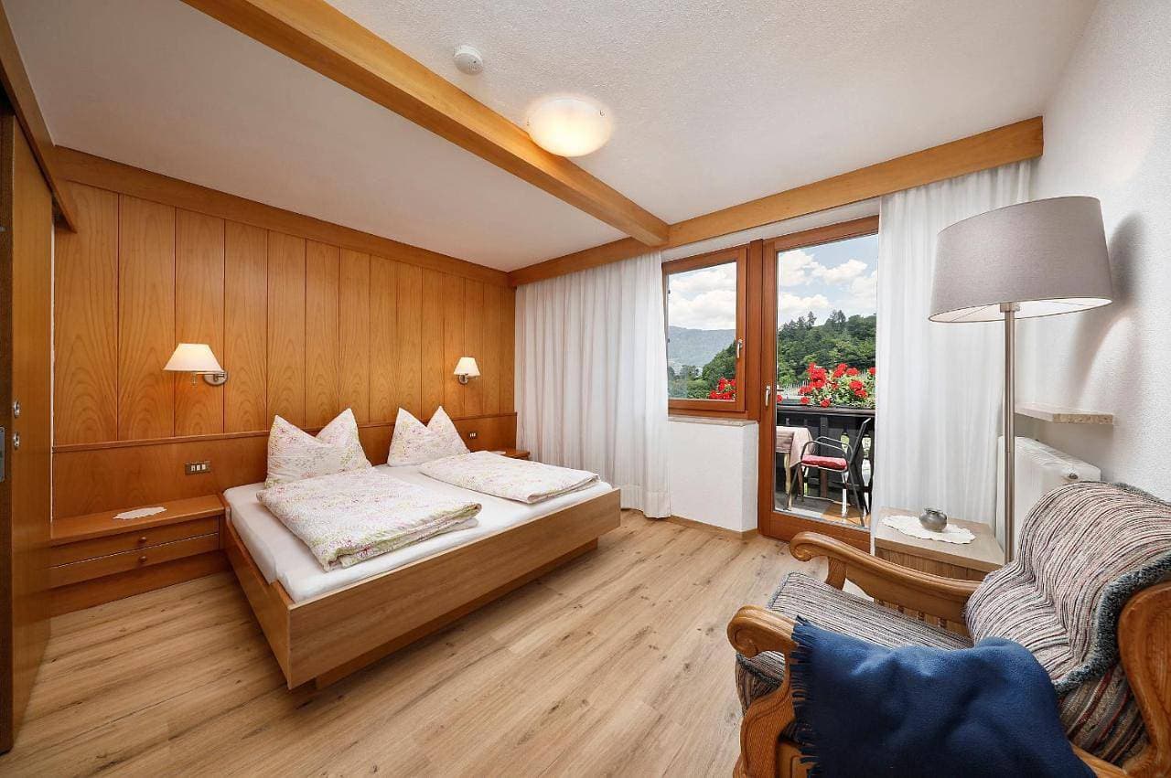 Foto 6 von 9: Apartment with Mountain View