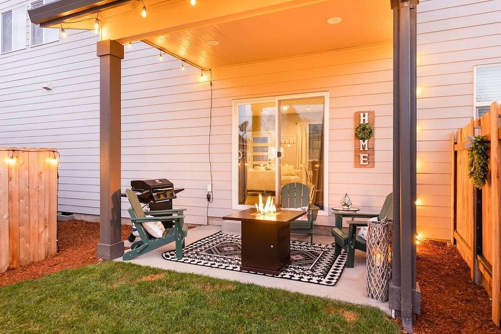 Foto 3 von 36: Newly Built! 3 Bedroom near Downtown Vancouver