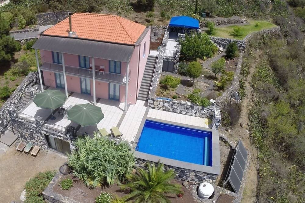Ferienhaus für 4 Gäste mit 120m² in Tijarafe 1