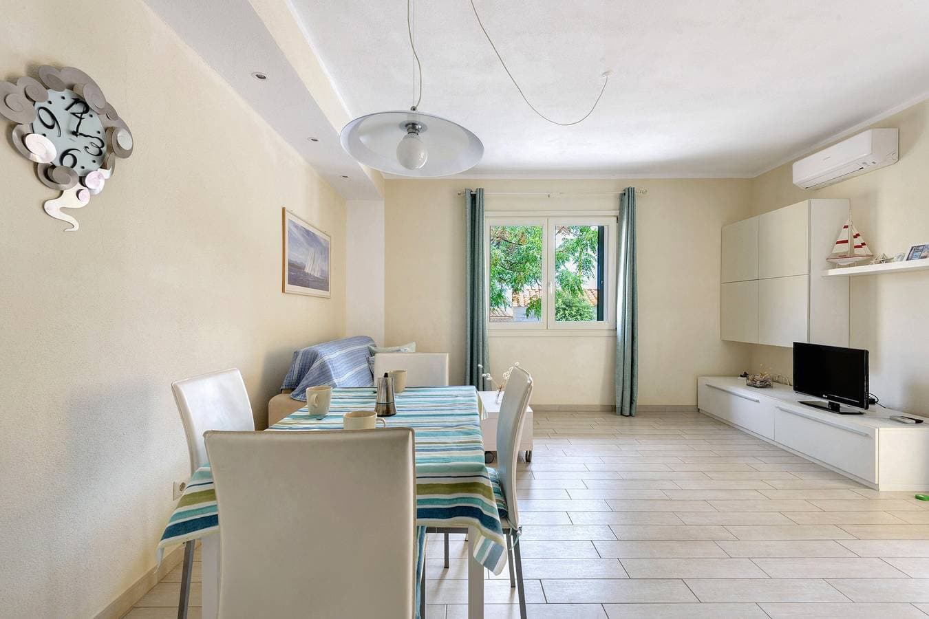 Foto 3 von 22: La Piazzetta in Colle d'Orano – Geräumige, helle Maisonette mit Parkplatz
