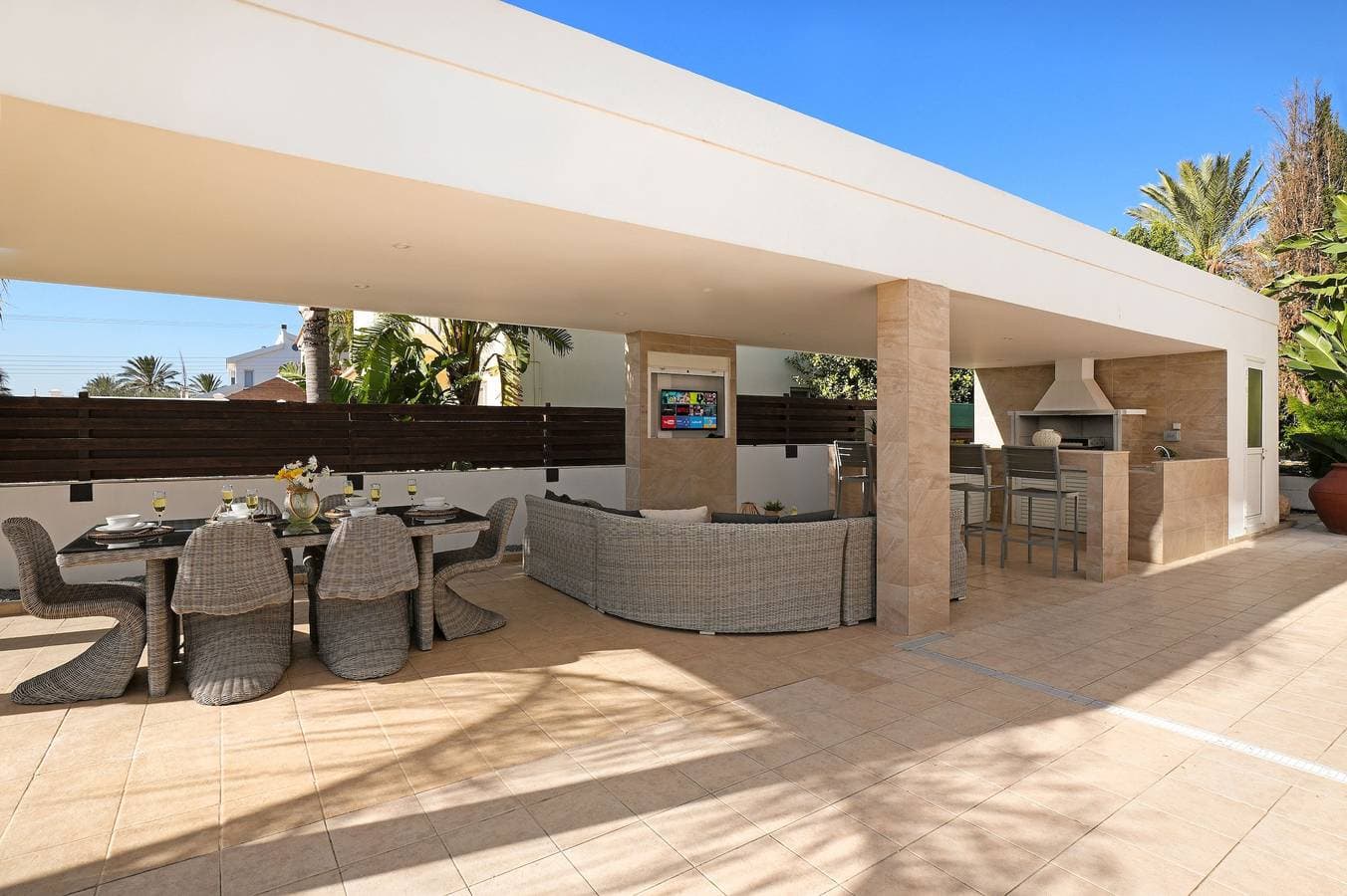 Foto 8 von 44: Villa für 11 Personen mit Pool