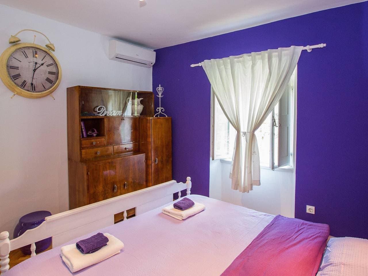 Foto 12 von 25: Guest House Gugily- Double Room with Shared Bathroom