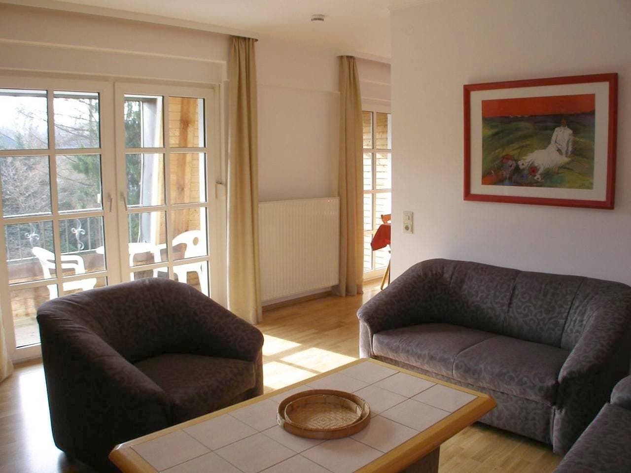 Foto 3 von 18: Two-Bedroom Apartment