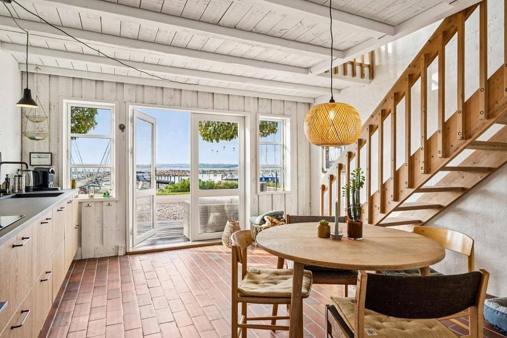 Foto 5 von 31: Exklusives Ferienhaus mit traumhaftem Blick auf den Yachthafen von Ebeltoft