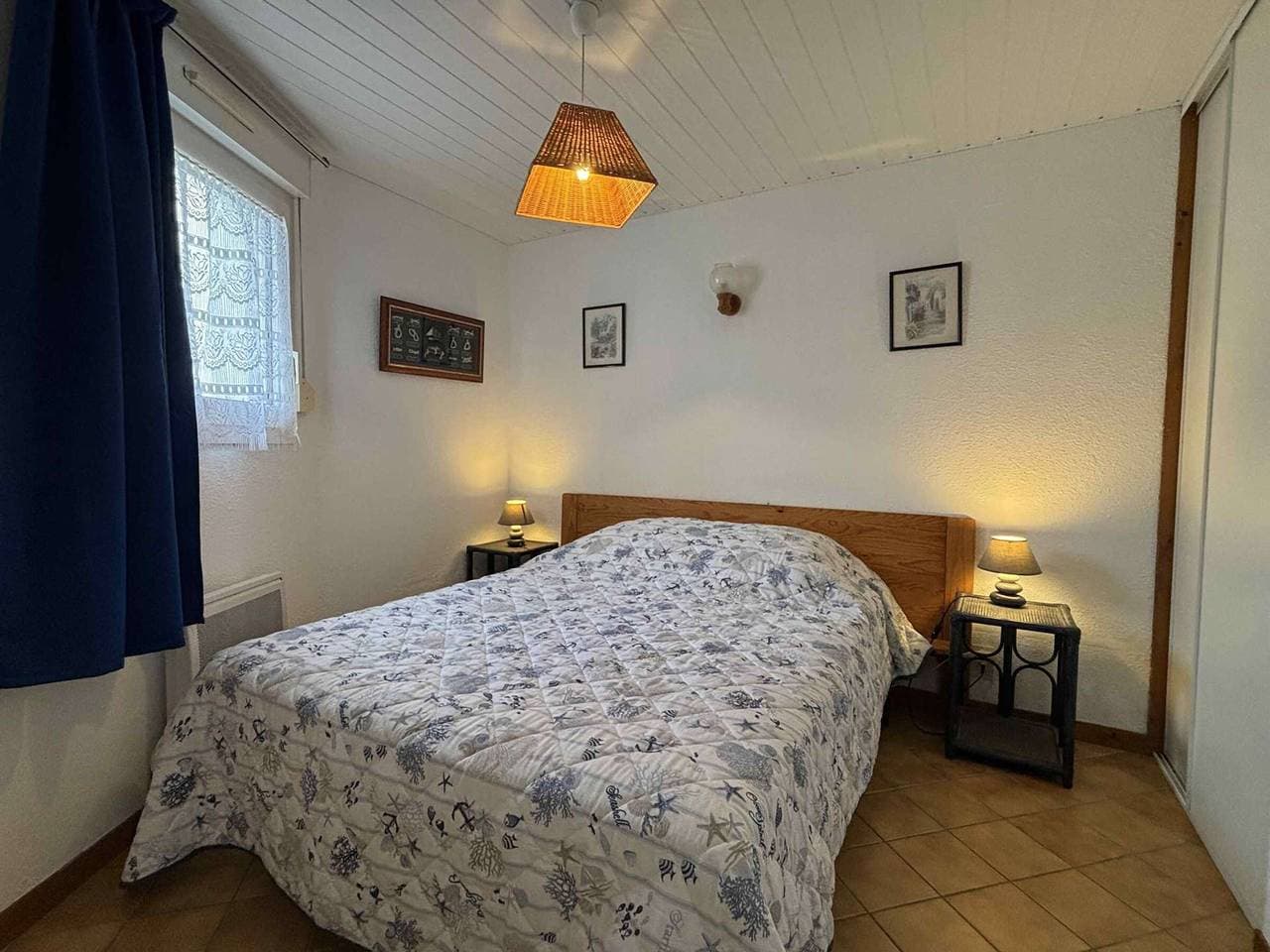 Foto 8 von 14: Familienhaus nahe Strand in Saint-Denis d'Oléron, eingezäunter Garten