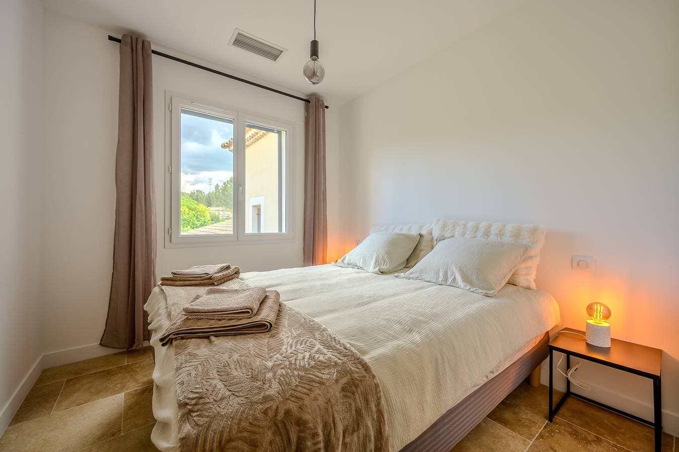 Foto 6 von 12: Ferienwohnung für 6 Personen mit Garten