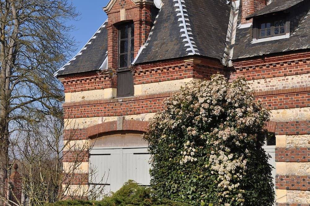 Foto 12 von 20: Pays d'Auge - Beautiful view of the Normandy bocage