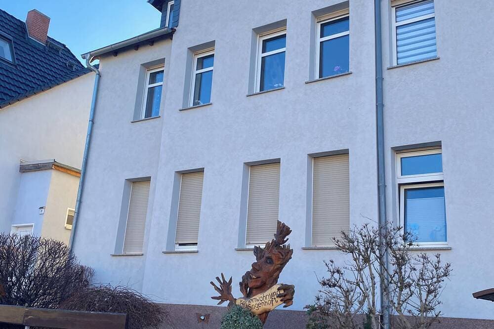 Foto 13 von 27: Feriewohnung im Herzen von Thale mit sagenhaften Blick zur Roßtrappe. ****