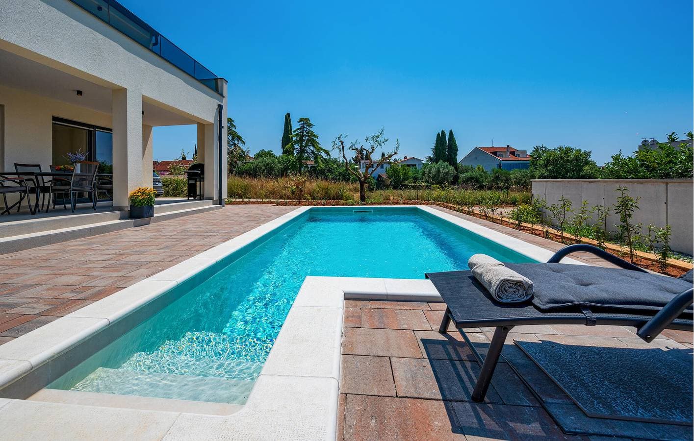 Foto 12 von 41: Gemütliche Ferienwohnung mit Meerblick, Pool und Parkplatz in der Nähe des Strandes von Fažana