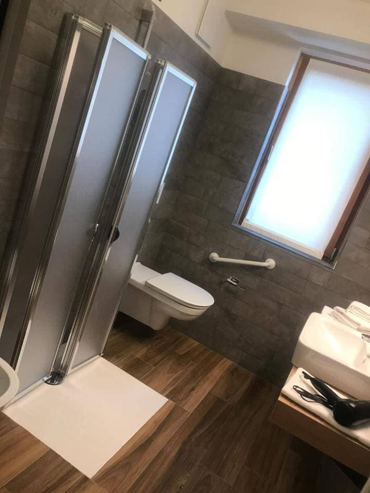 Foto 6 von 18: Double or Twin Room - Disability Access