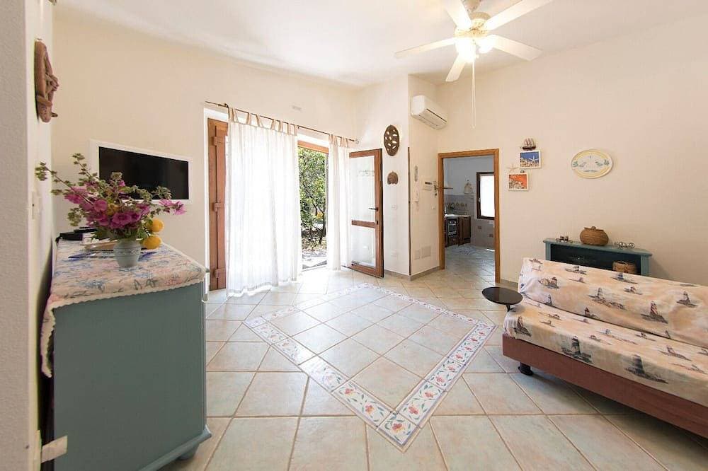 Foto 9 von 27: Villa Paradiso, in the beach by foot, big garden,  Wifi, all inclusive