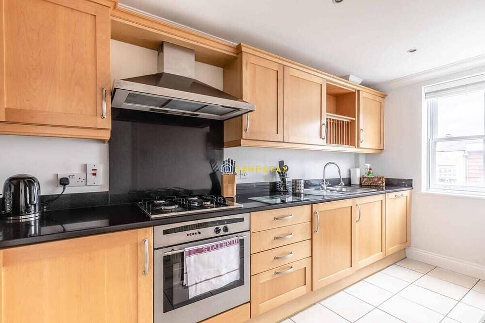 Foto 6 von 9: 2 Bed/2 Bath & Free Parking! ❤ Central Windsor ❤