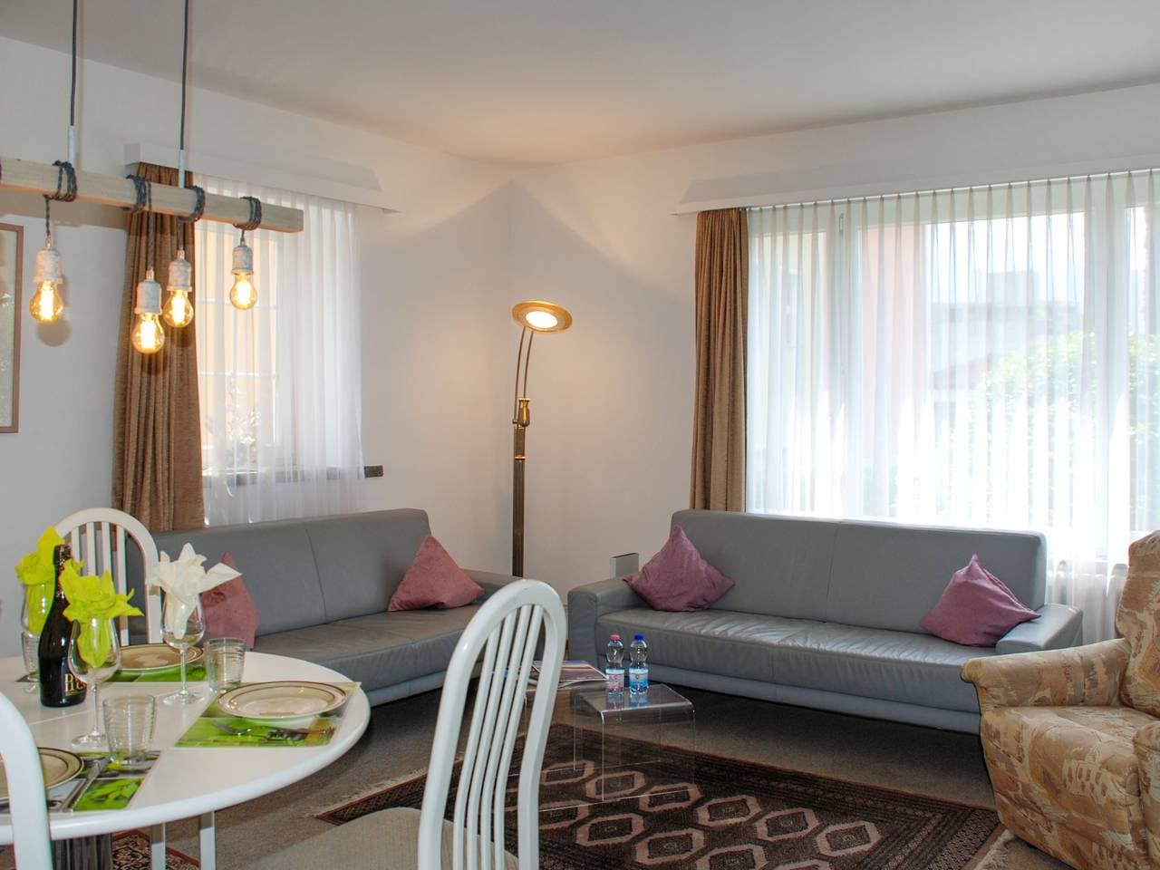 Solduno 2 km von Locarno: Einfaches Zweifamilienhaus Casa Altorfer 1
