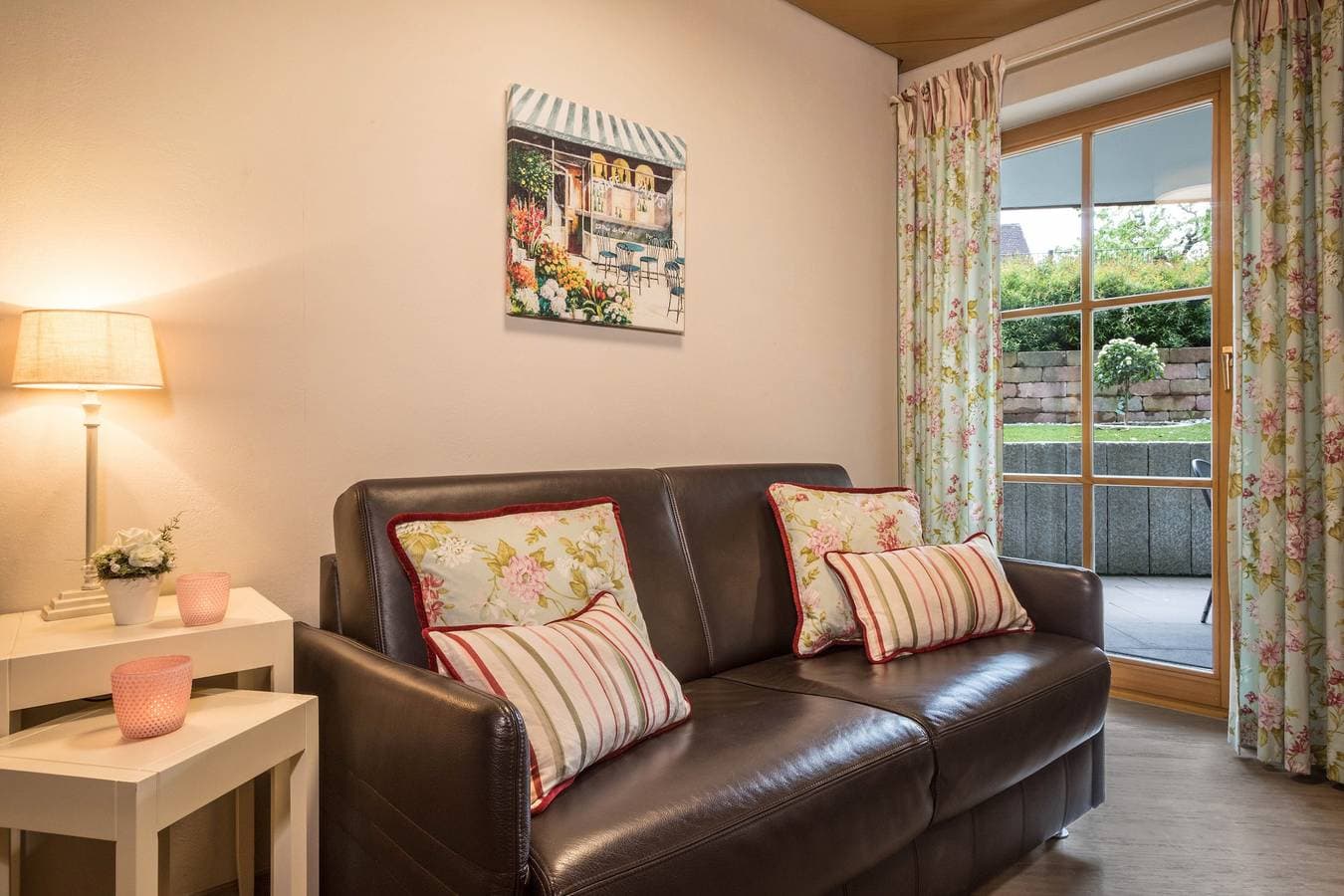 Foto 4 von 28: Gemütliche Ferienwohnung 7 auf dem "Trostelhof" mit Privatterrasse
