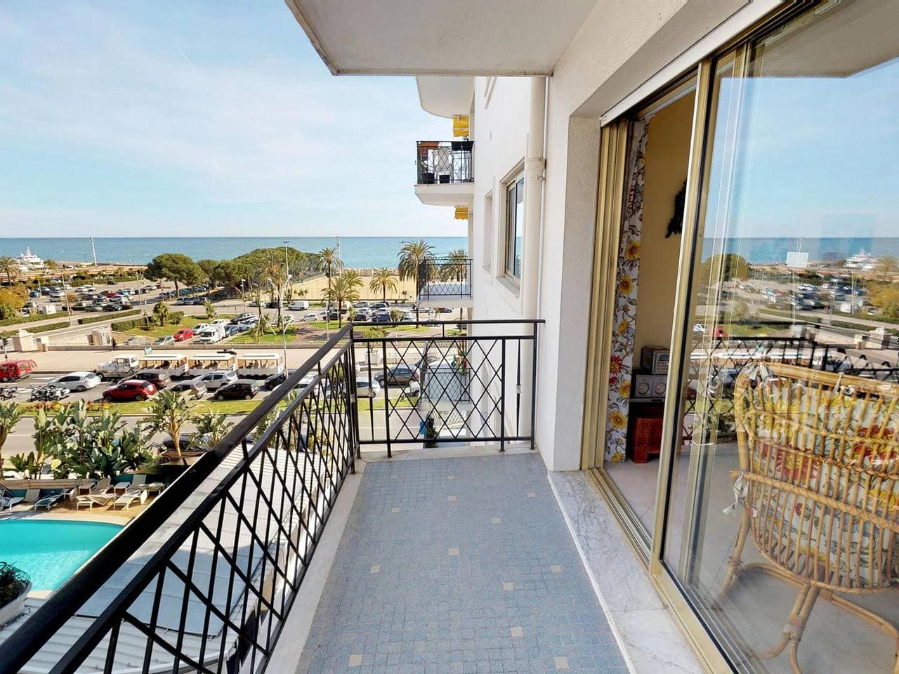Schöne 2-Zimmer mit Klimaanlage und Terrasse Menton 1