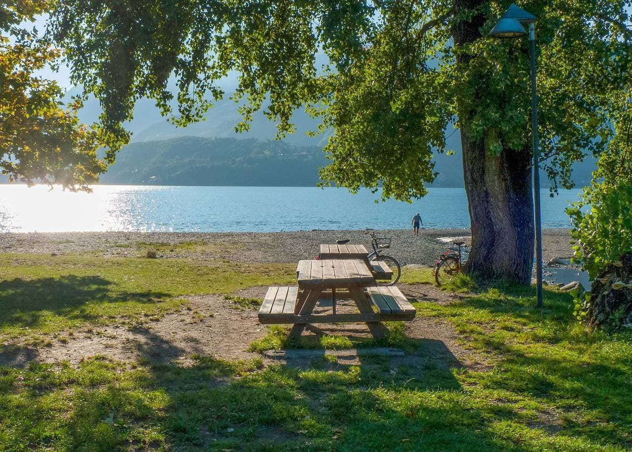 Foto 4 von 35: Ferienwohnung mit Seeblick Music & Art