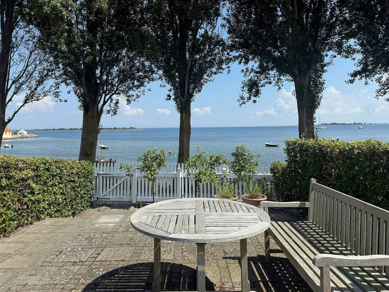 Schönes Stadthaus in erster Reihe zum Meer 1