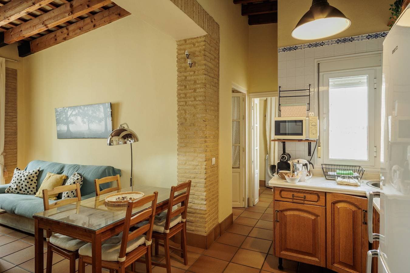 Foto 4 von 29: Großzügiges Apartment im Barrio Santa Cruz – WLAN / Klimaanlage (2 Schlafzimmer)