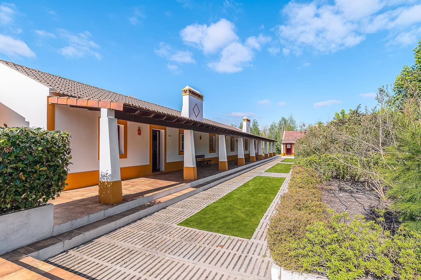 Foto 5 von 48: Ferienwohnung 'Casa Da Charneca - Suite Standard' mit Gemeinschaftspool, Wi-Fi und Klimaanlage