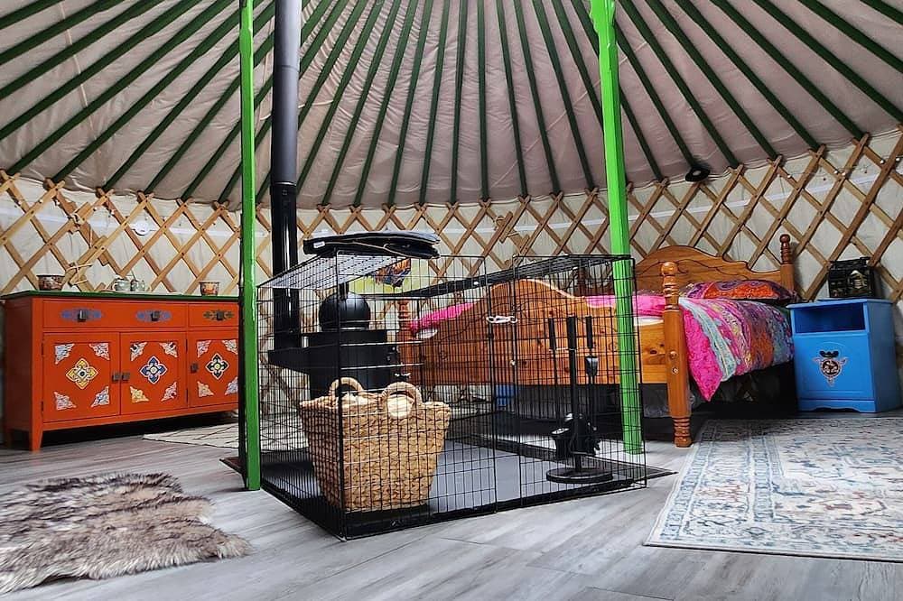Foto 4 von 22: Cozy Yurt in the heart of Tyrone countryside.